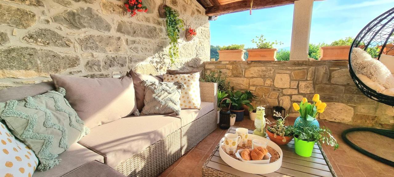 Apartment In The Smallest Town In The World Hum Εξωτερικό φωτογραφία