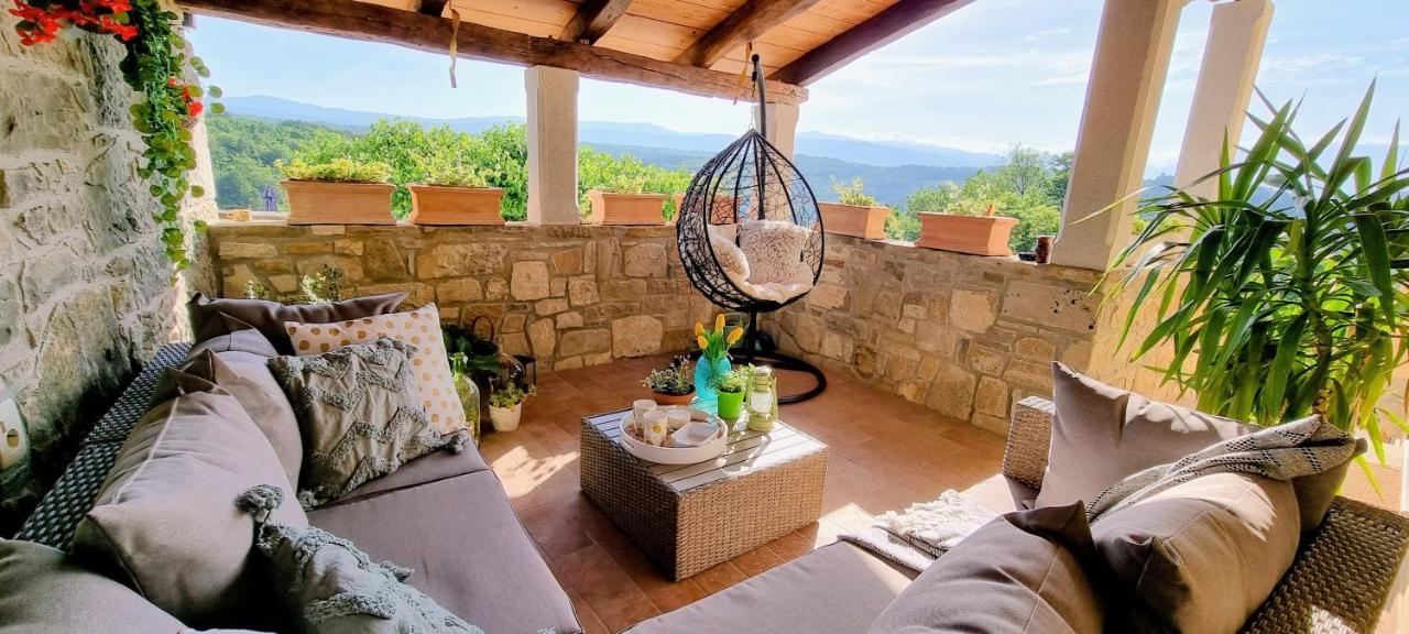 Apartment In The Smallest Town In The World Hum Εξωτερικό φωτογραφία