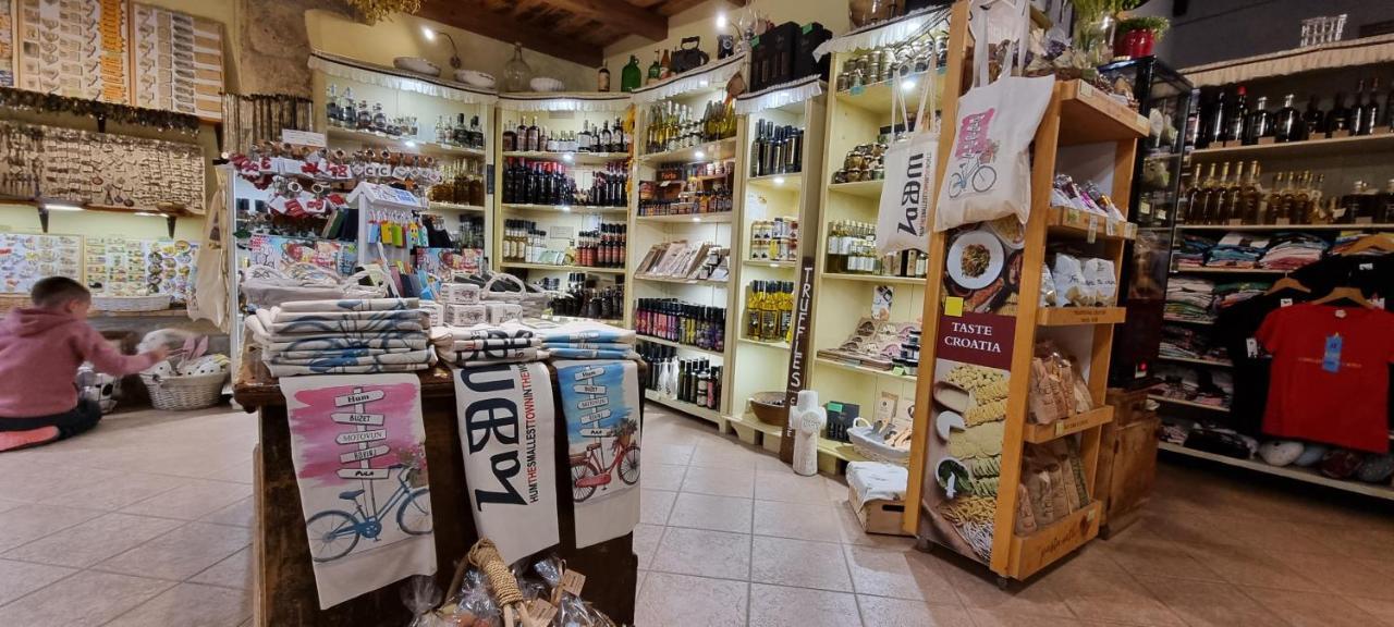 Apartment In The Smallest Town In The World Hum Εξωτερικό φωτογραφία